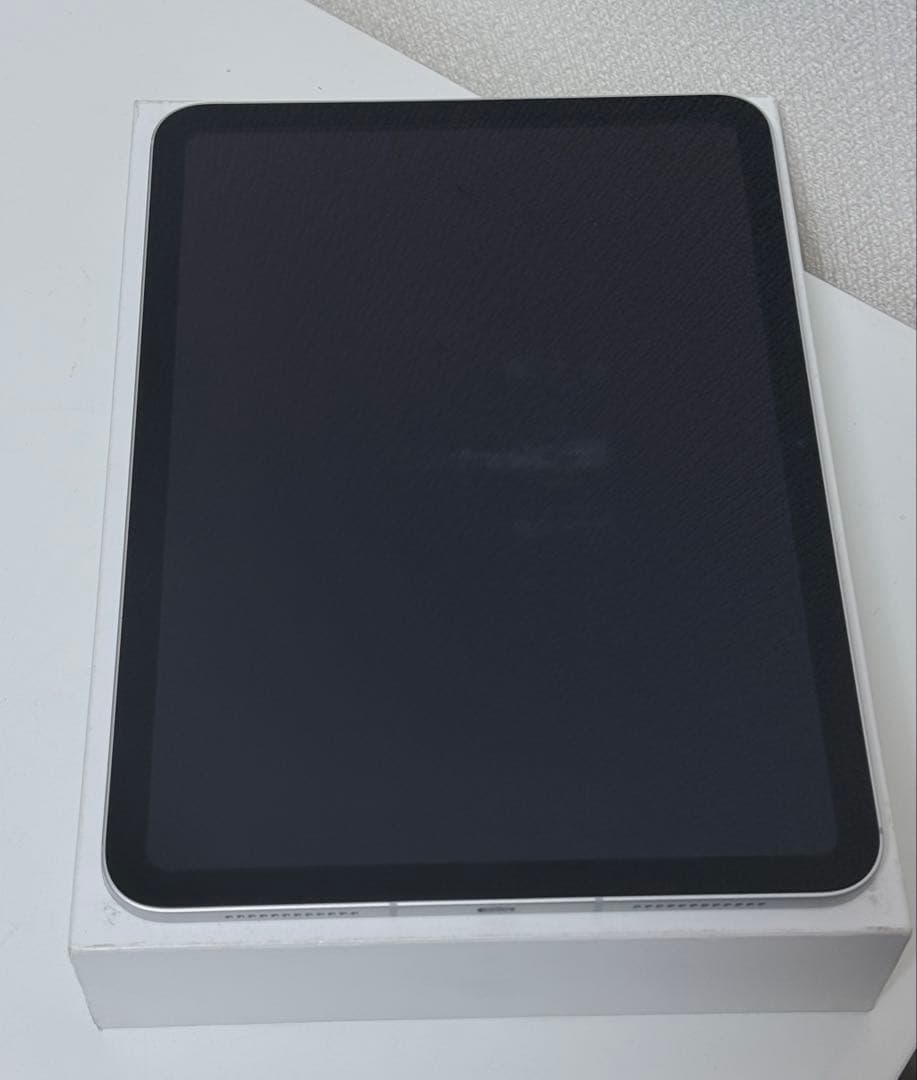 iPad (第10世代) 64GB Wi-Fi + Cellularモデル