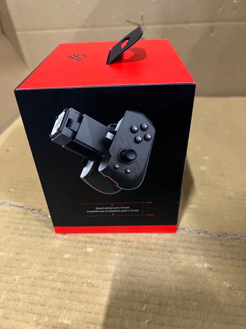 ひ*り様 ASUS モバイルゲーム用コントローラー ROG Tessen