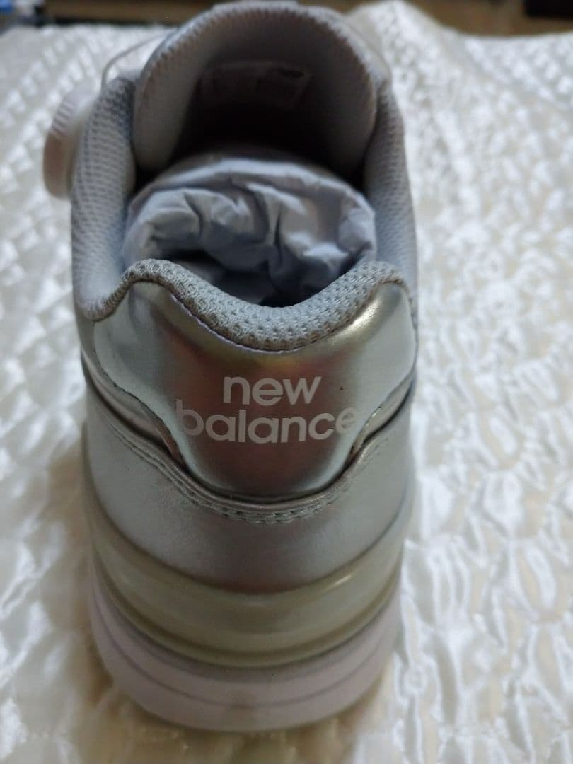 ママちゃん　New Balance GOLF 574 シルバー