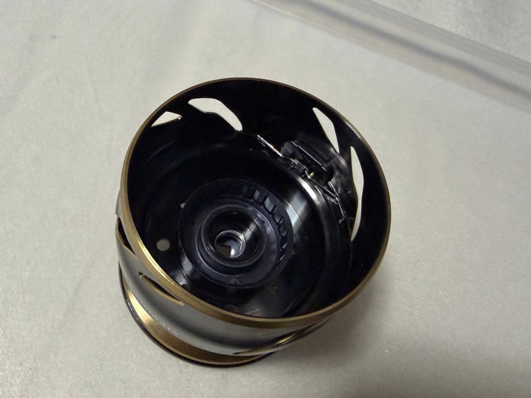 【美品】ダイワ SLPW EX LTスプール2 4000S