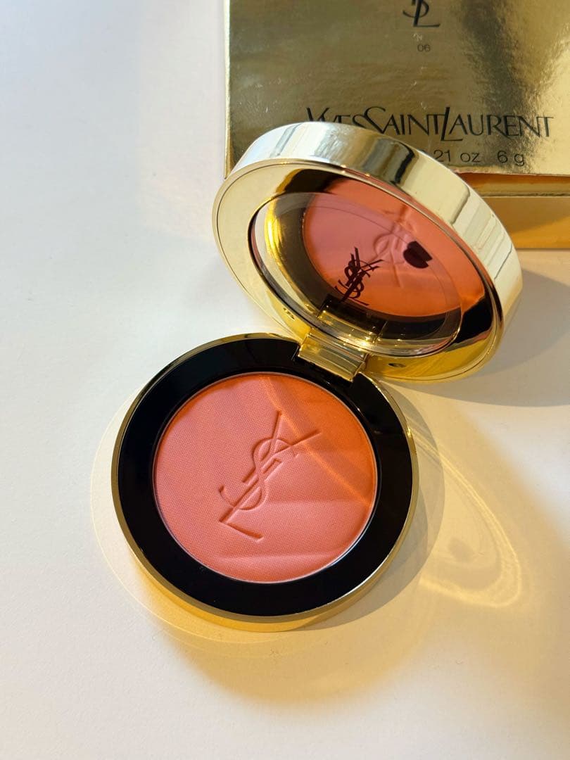 Yves Saint Laurent サンローラン　チーク　06