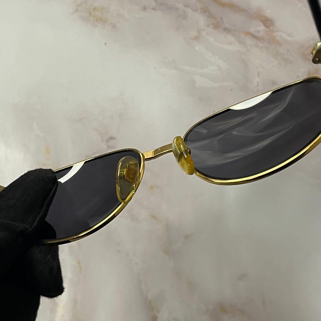 Rmarieさん専用 fendi オーバル y2k ゴールド レトロ デザイン