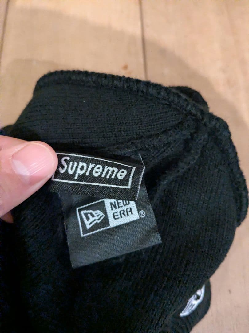 SupremeシュプリームNew Eraニューエラ ニット帽 黒