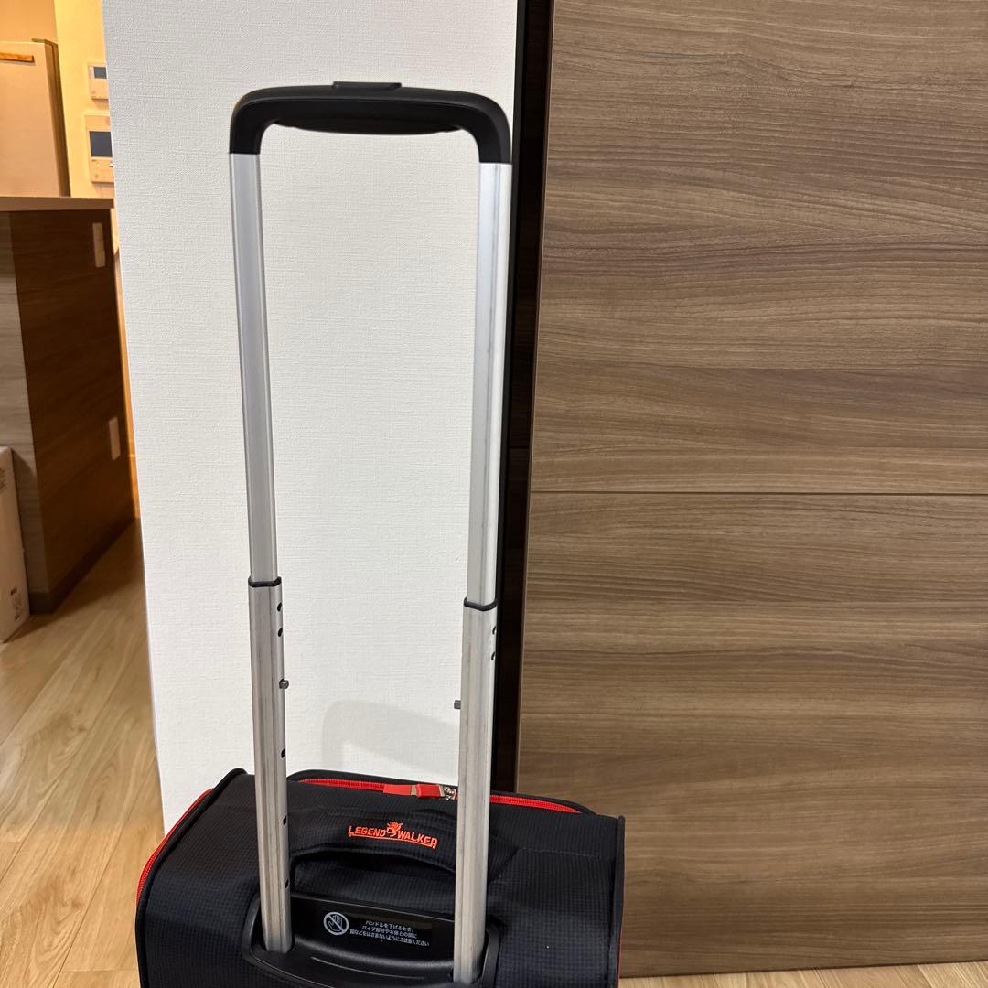 レジェンドウォーカー スーツケース　黒　Sサイズ