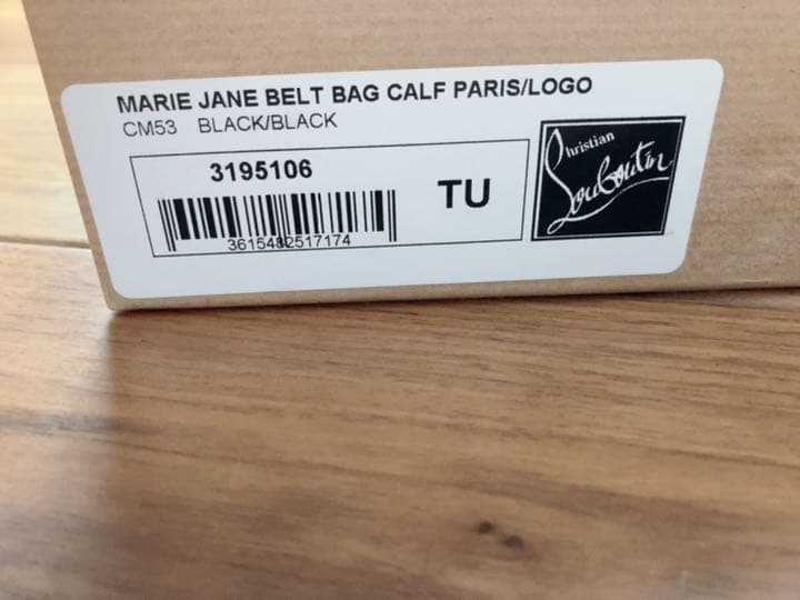 インクラ　Christian Louboutin ルブタン　ボディバッグ