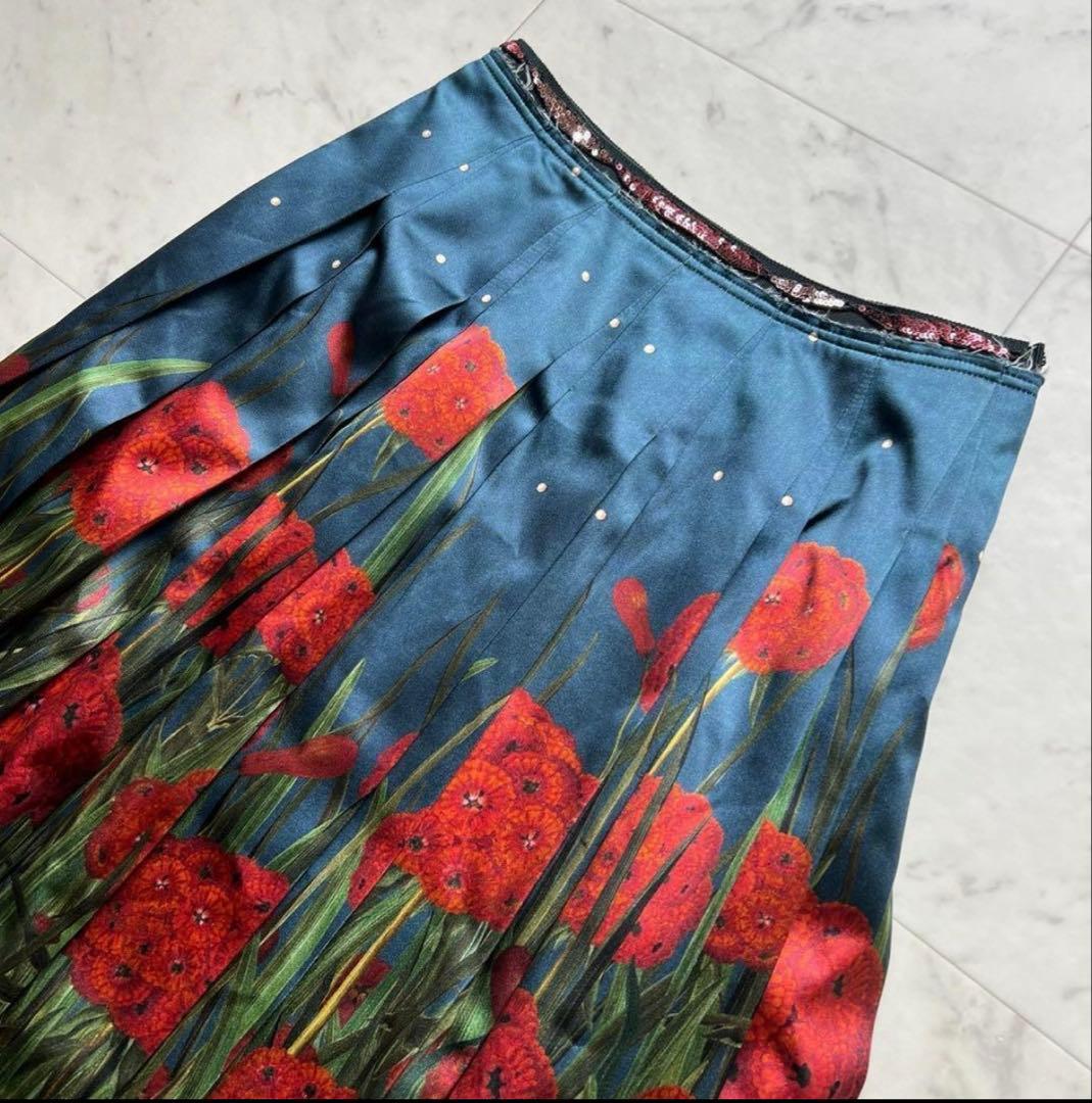 レア品✨️GUCCI シルク フラワー プリーツスカート スパンコール装飾
