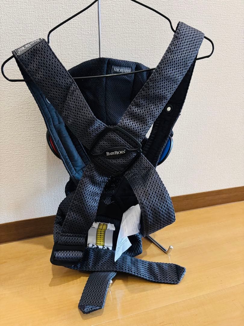 【極美品】ベビービョルン　抱っこ紐　ベビーキャリア　ミニ　アンスラサイト