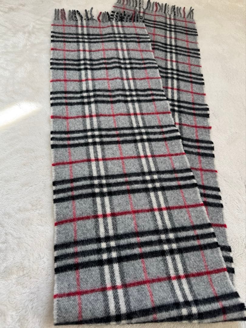 未使用級BURBERRY ノバチェック柄 マフラー