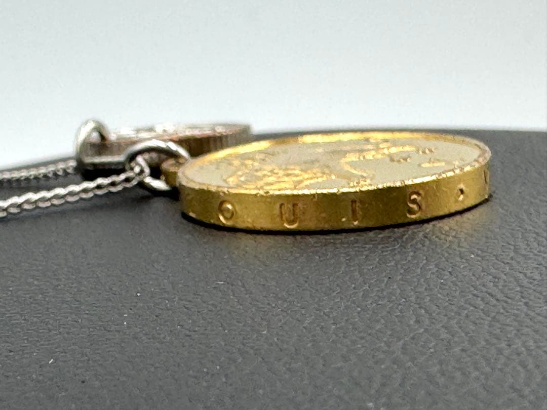 ルイヴィトン チャップマン ネックレス 刻印有 コラボ