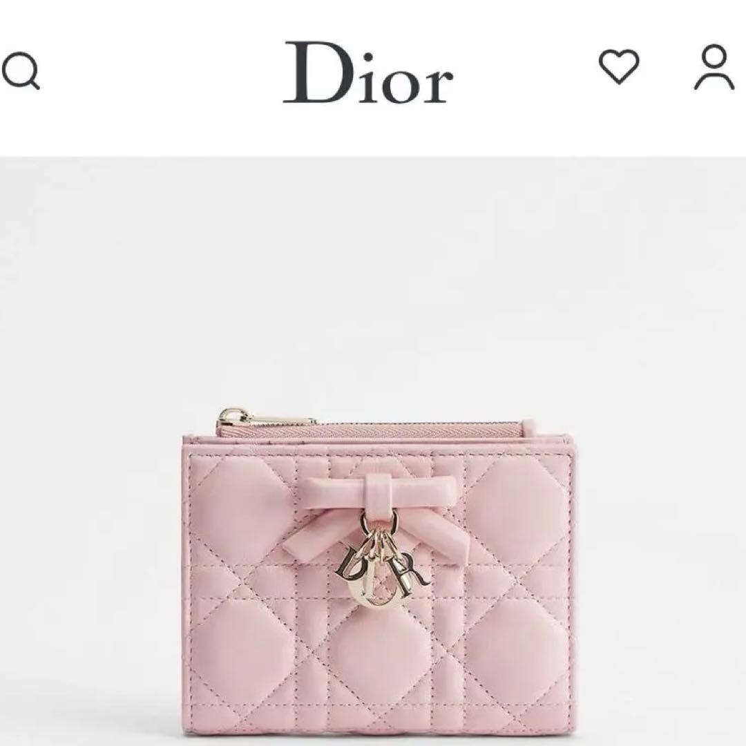 【極美品】【新作】Dior ピンクキルティング二つ折り財布2026 ノベルティ付