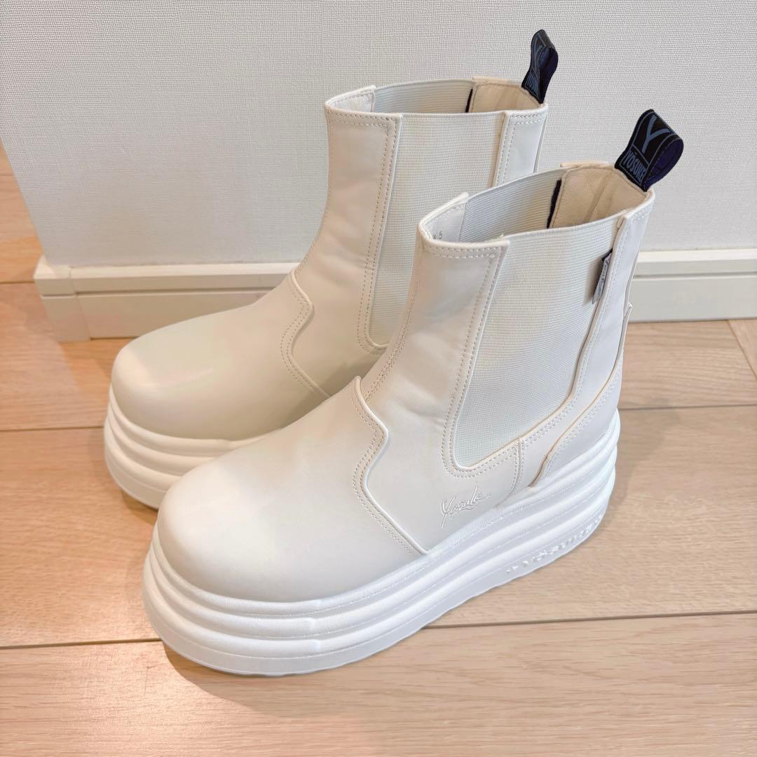 【美品】YOSUKE/ヨースケ 厚底サイドゴアショートブーツ 24.5cm 白