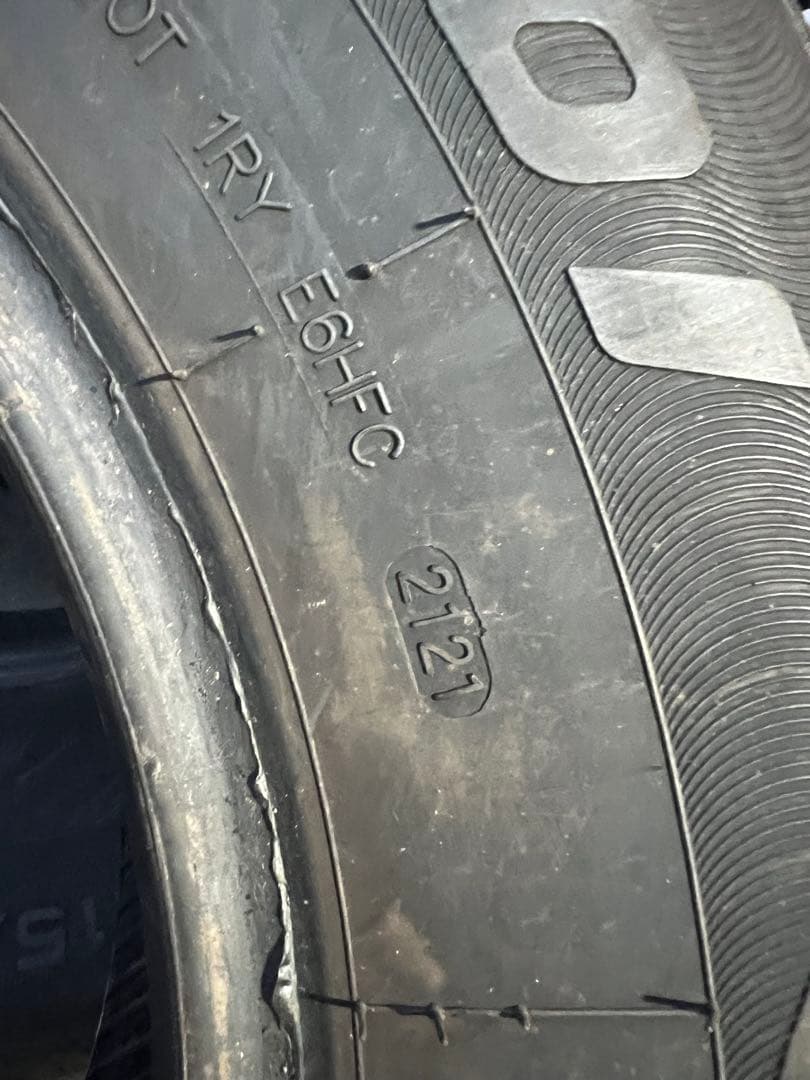 215/70R15 タイヤ 4本セット 美品