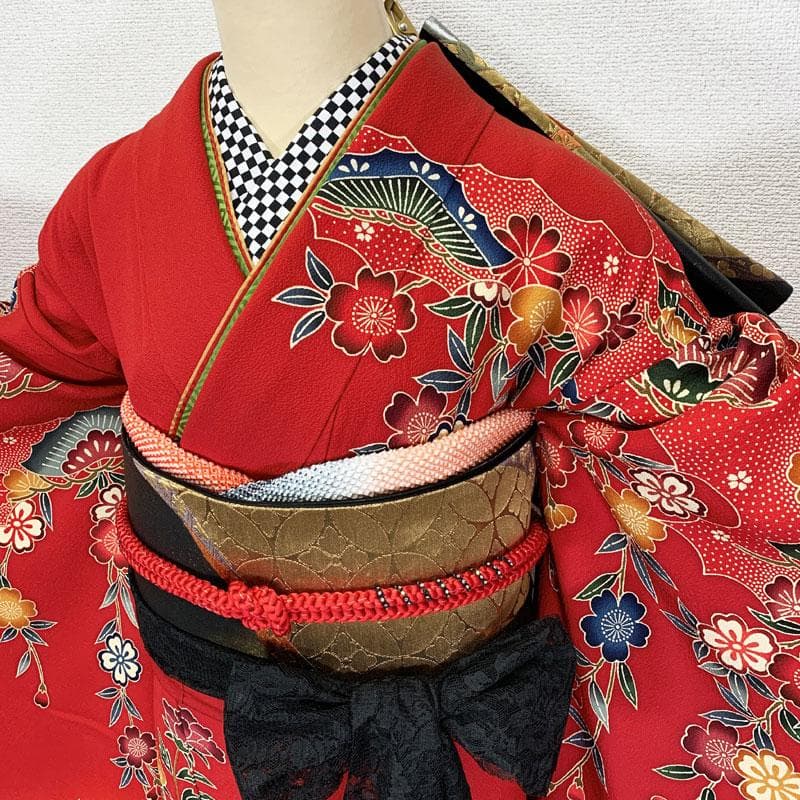 602z17,403y34,小物類☆紅型振袖 古典柄 松竹梅 赤黒☆美品 成人式