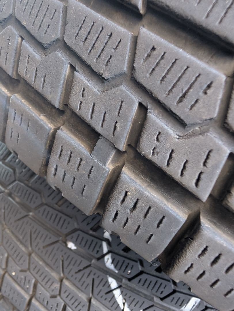 ヨコハマアイスガード スタッドレス G075 195/80R15