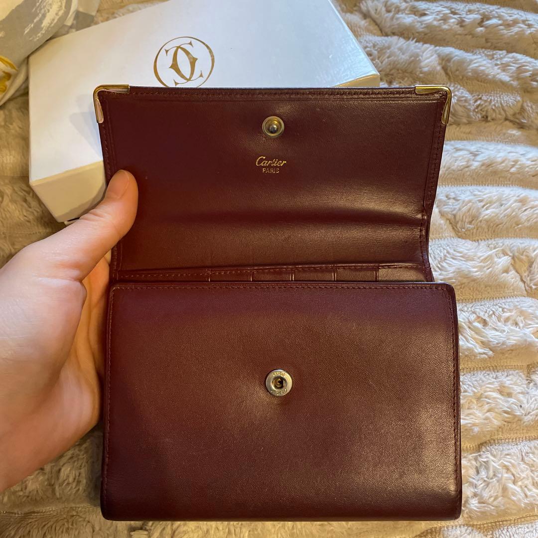 Cartier バーガンディレザー 三つ折り財布