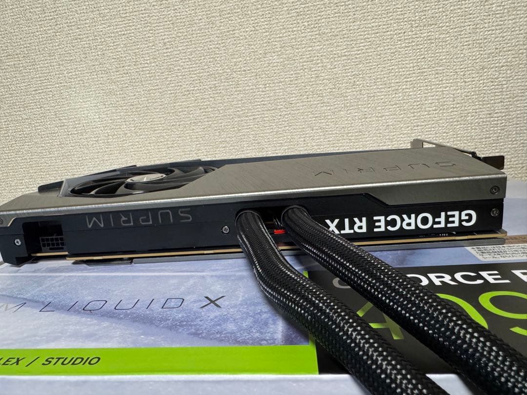 s*o様 MSI GeForce RTX 4090 SUPRIM Liquid