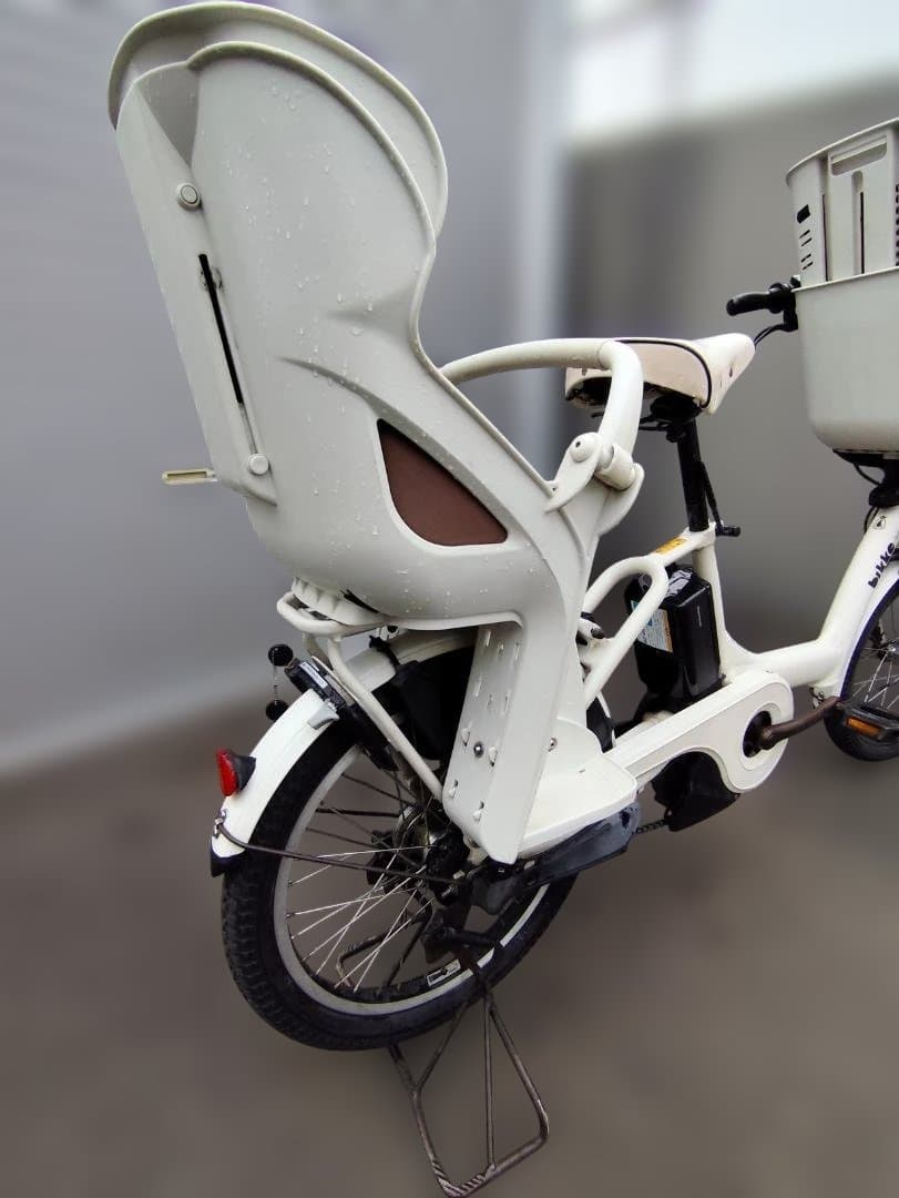 ☆M☆　ブリヂストン　ビッケ　ホワイト　12．3Aｈ　送料込み