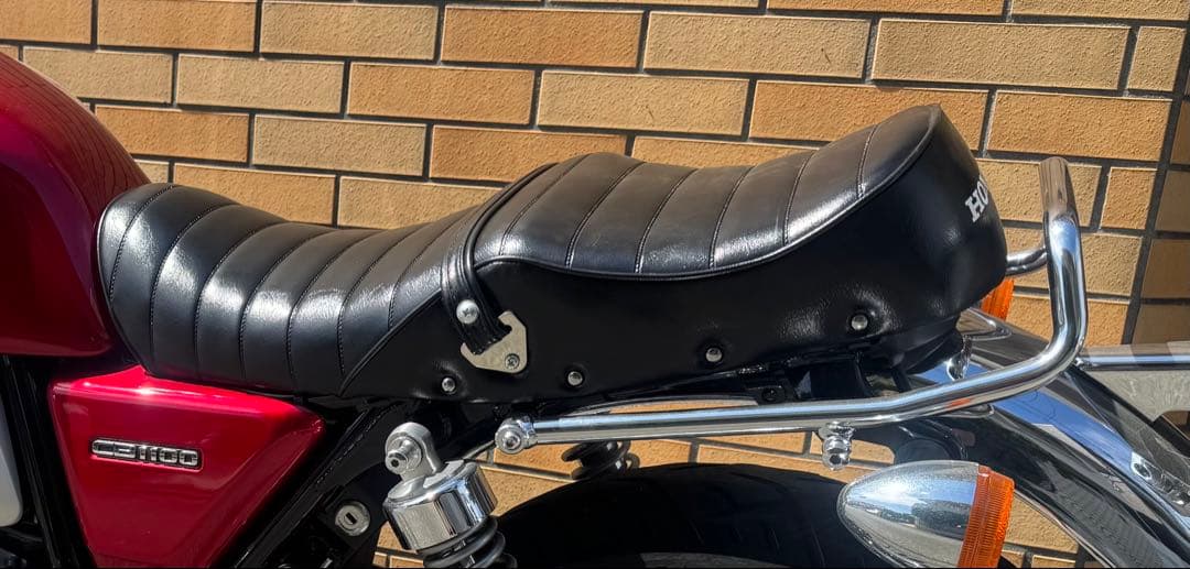 CB1100 タックロールシート&グラブバー