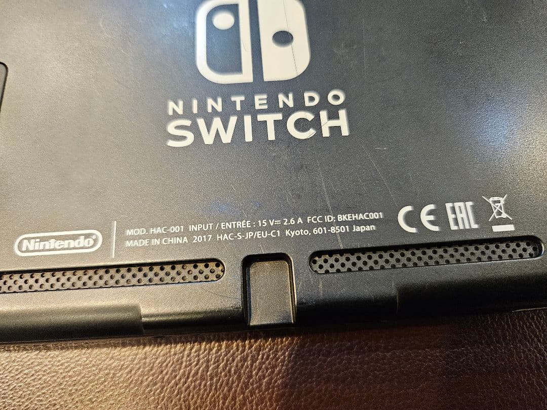 Nintendo Switch 本体ジョイコングリーン/レッド