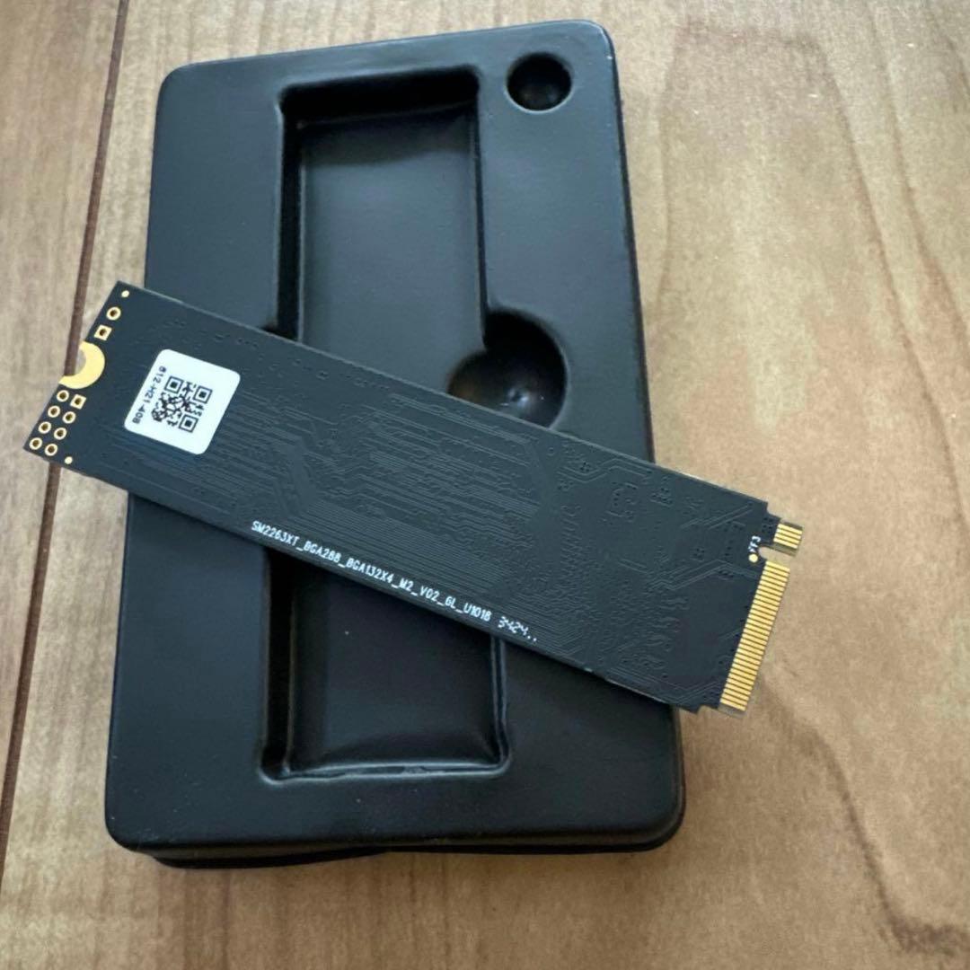 新品M.2 2280NVME3.0512GB SSD