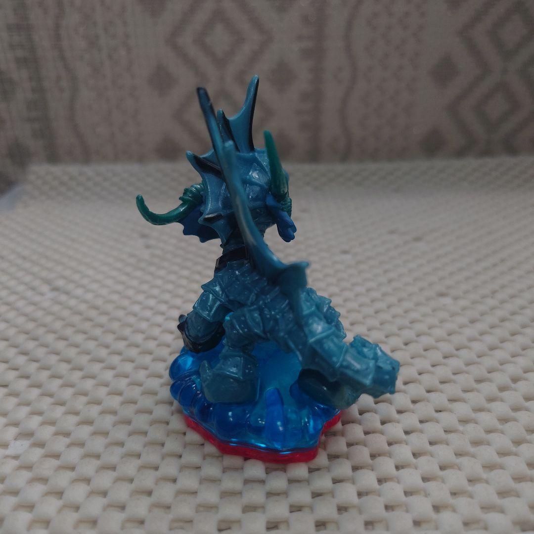 ゲームキャラクター Skylanders TrapTeam | Water Element Echo