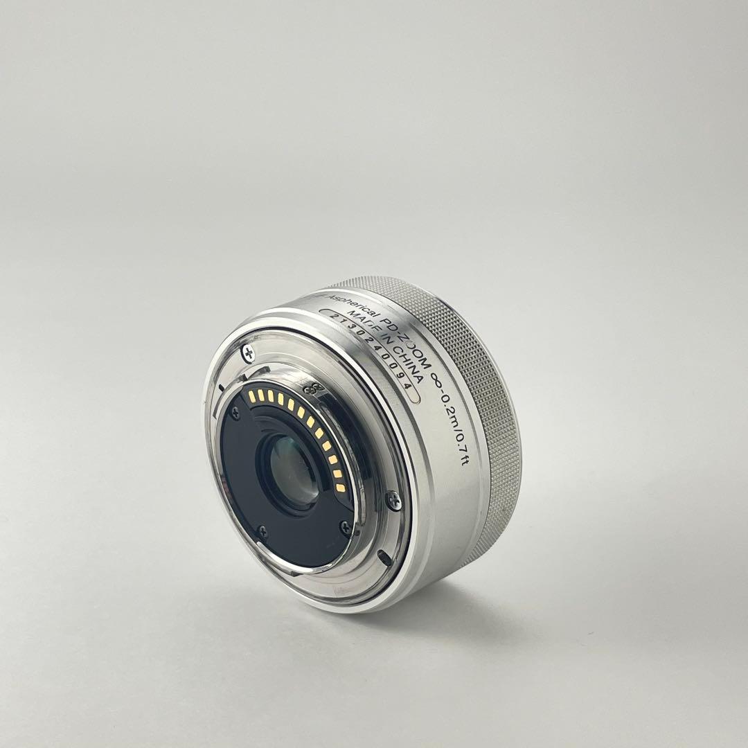 【良品・返品保証】Nikon1 J5シルバー 標準ズームレンズキット