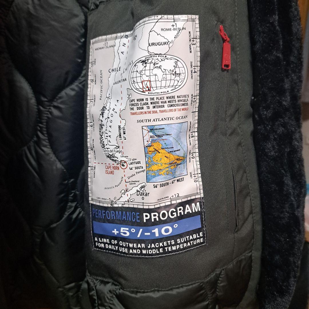 美品 ケープホーン　 CAPE HORN REMOTA　　カーキ 44中綿コート