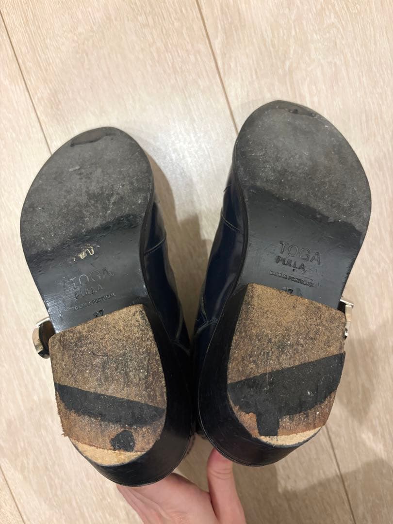 も*も様 TOGAPULLA レザー ショートブーツ バックル付き