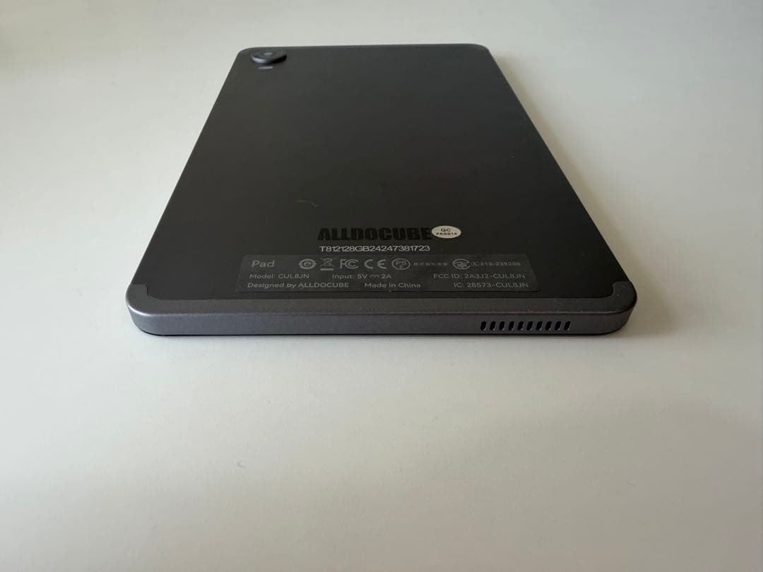 ゼットン　ALLDOCUBE iPlay 60 mini pro
