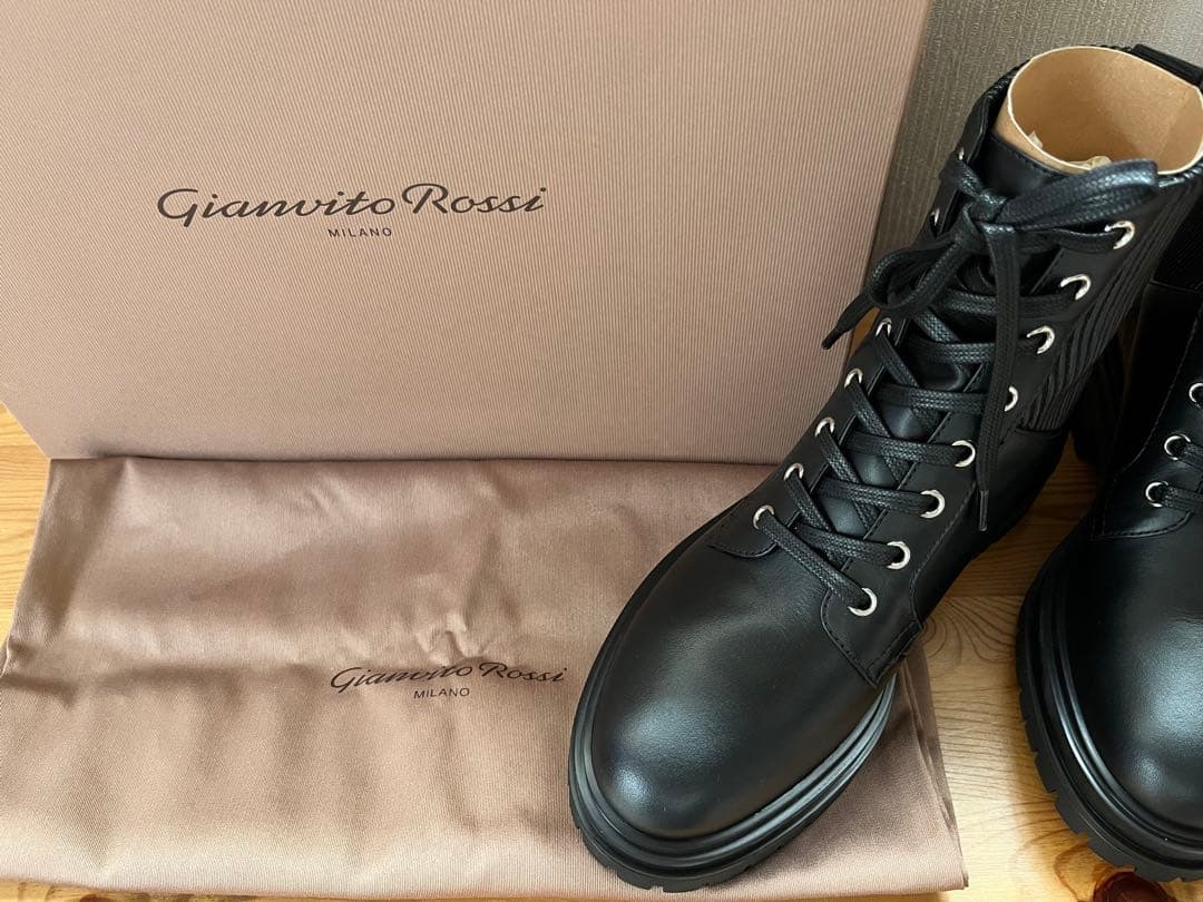 ジャンヴィトロッシ　GIANVITO ROSSI レースアップブーツ38