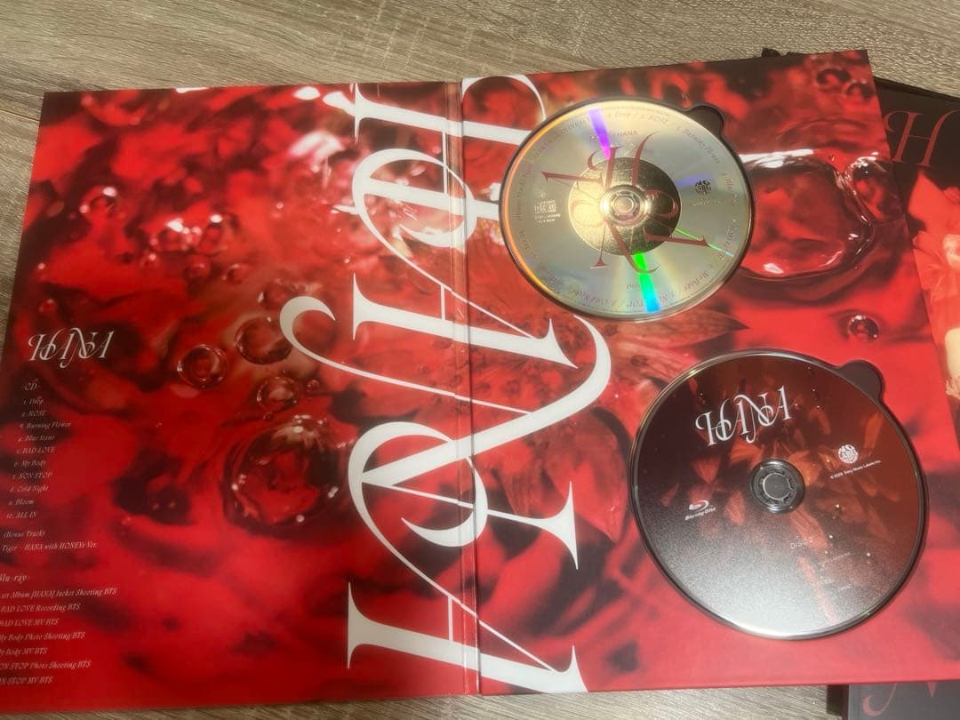 HANA 1st Album HANA 完全初回限定