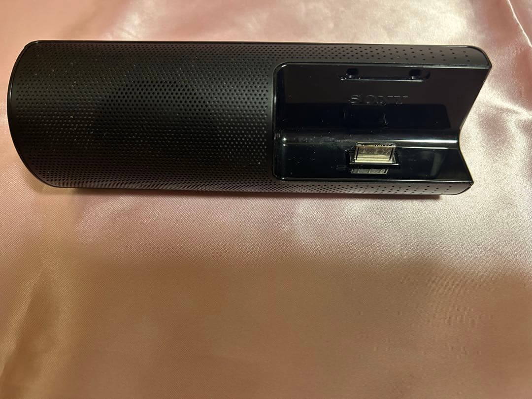 SONY ウォークマン ピンク スピーカー付き　NW-S13