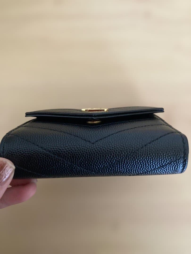 正規品イブサンローラン財布　極美品❣️