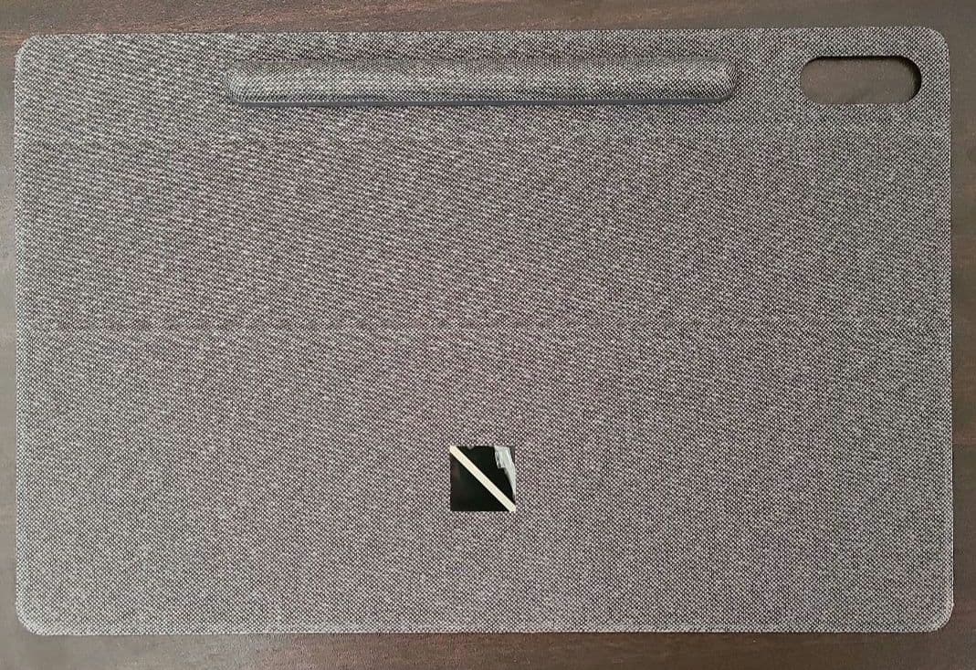 NEC LAVIE Tab T12 専用ケースとキーボード