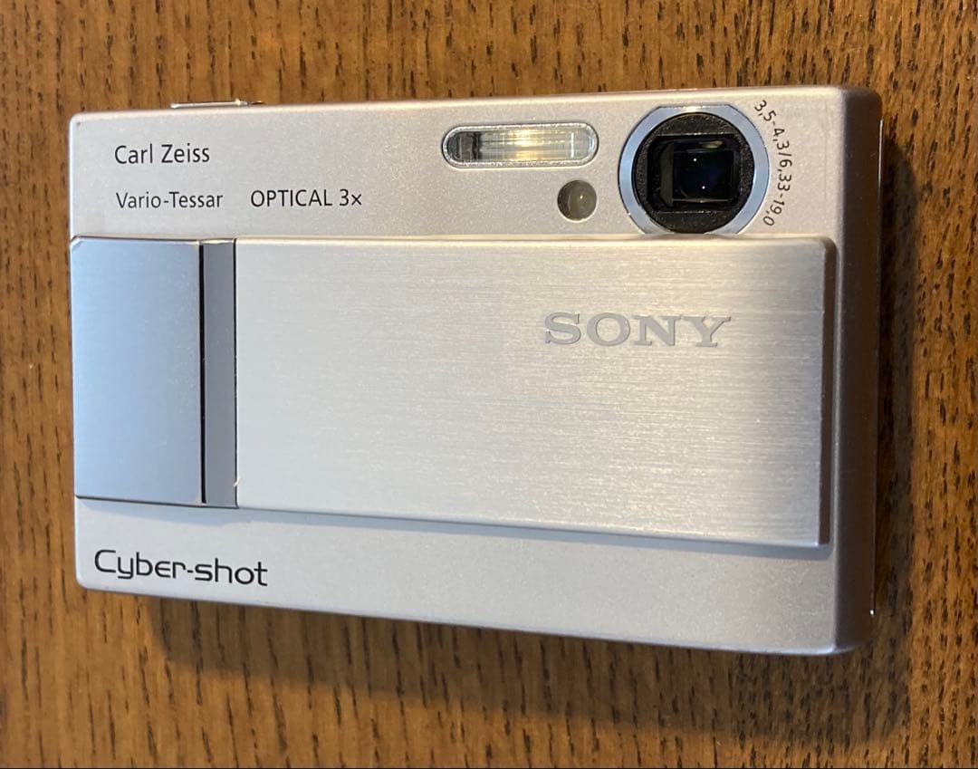 ソニー サイバーショットSony Cyber-shot DSC-T10 デジカメ