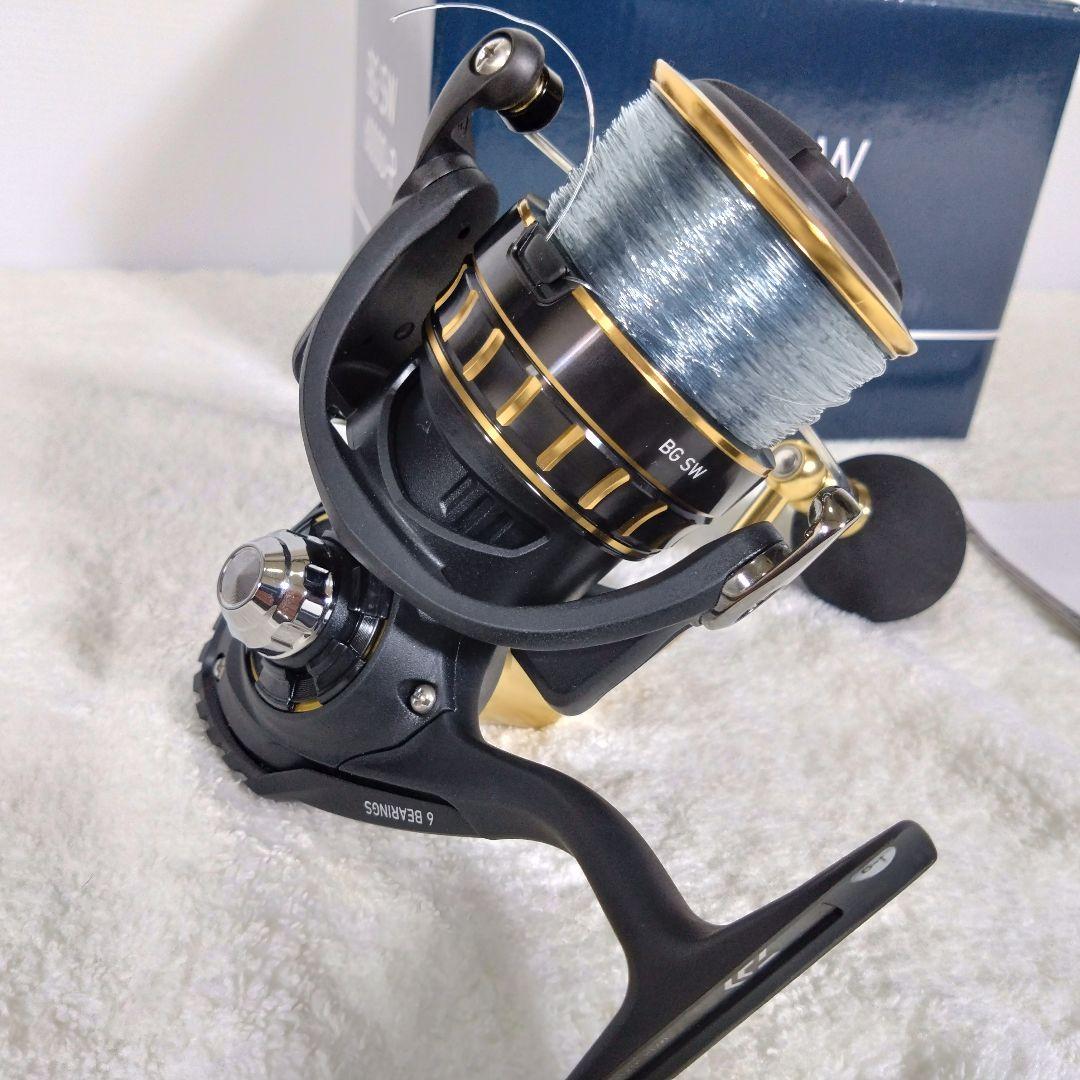 【美品】DAIWA ダイワ　スピニングリール　23BG SW 6000D-P