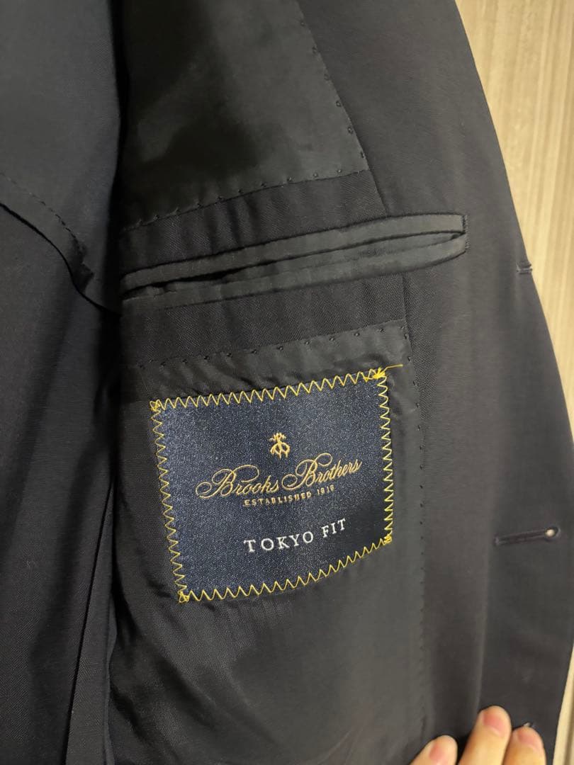 ミラクルクリンプウール　段返り３釦ブレザー　TOKYO model