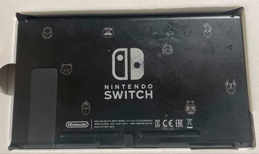 [ジャンク]Switch フォートナイトスペシャルセット　Joy-Conなし
