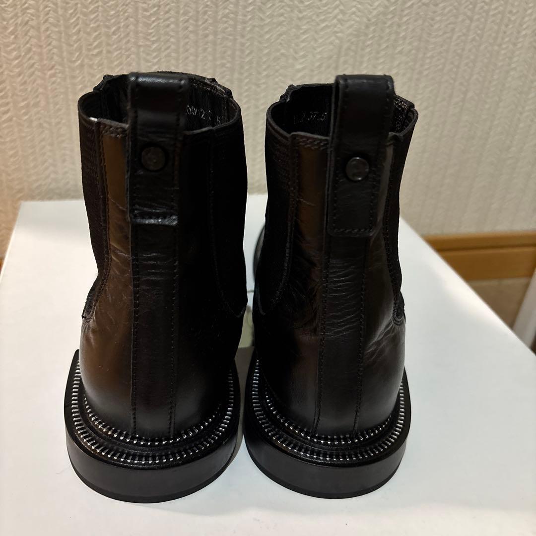 ⭐︎ 本日限定値下げ！超美品‼︎今季新作‼︎ph7＋ブラックレザー ブーツ
