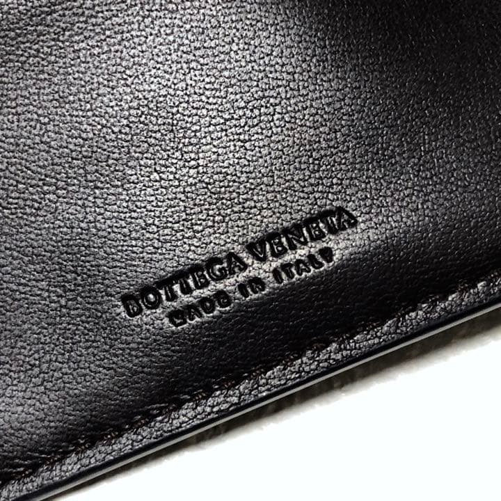 ボッテガヴェネタ　超美品　イントレチャート　レザー　がま口折り財布　ブラウン