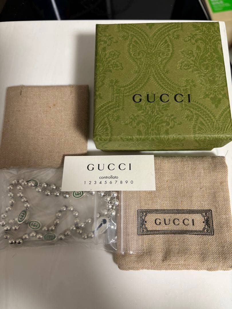GUCCI 新品同様品　インターロッキングGボールチェーンネックレス　付属品
