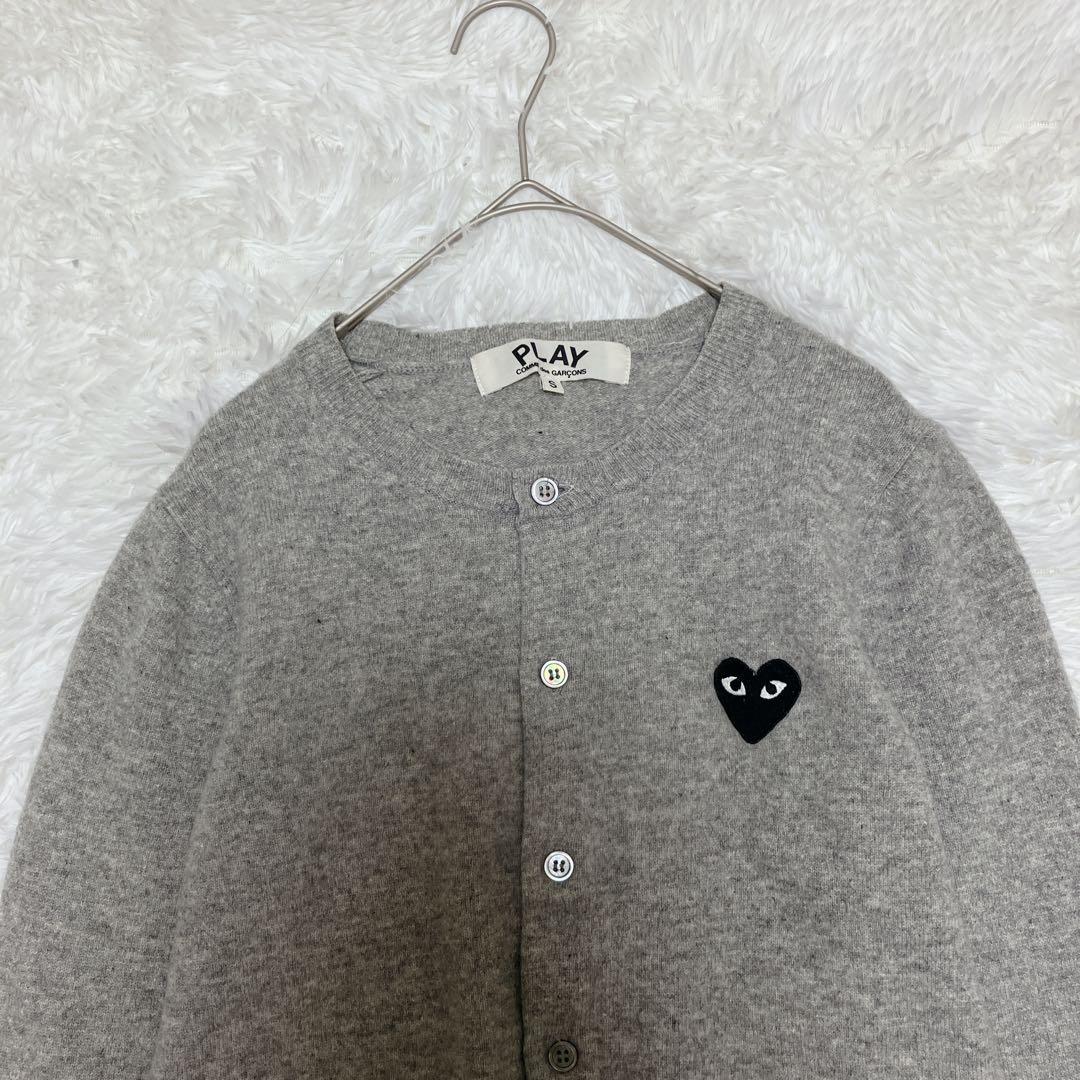 【希少】美品 プレイコムデギャルソン 黒ワッペン ウールカーディガン グレー S