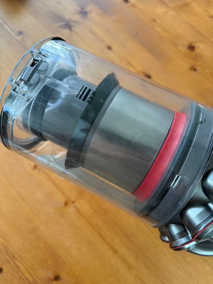 【送料無料】Dyson コードレス クリーナー V10 Fluffy