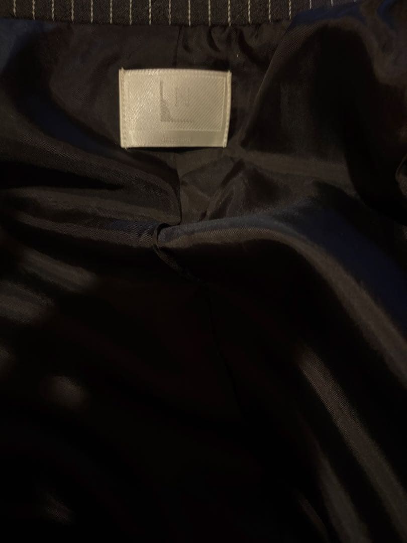 loin nuitジャケット