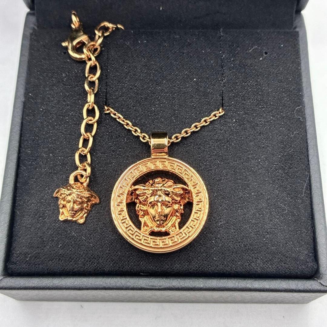 セイン　VERSACE メドゥーサ メデューサ ネックレス ゴールド
