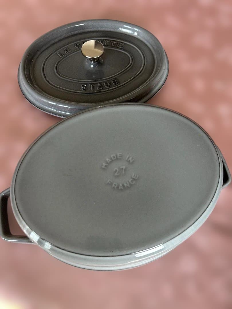 ストウブ（STAUB）ピコ・ココット オーバル 27cm 　定価40,700円
