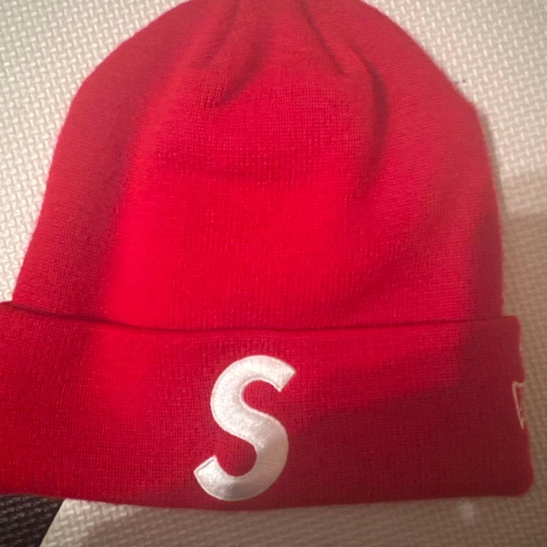 Supreme New Era 赤 ニット帽