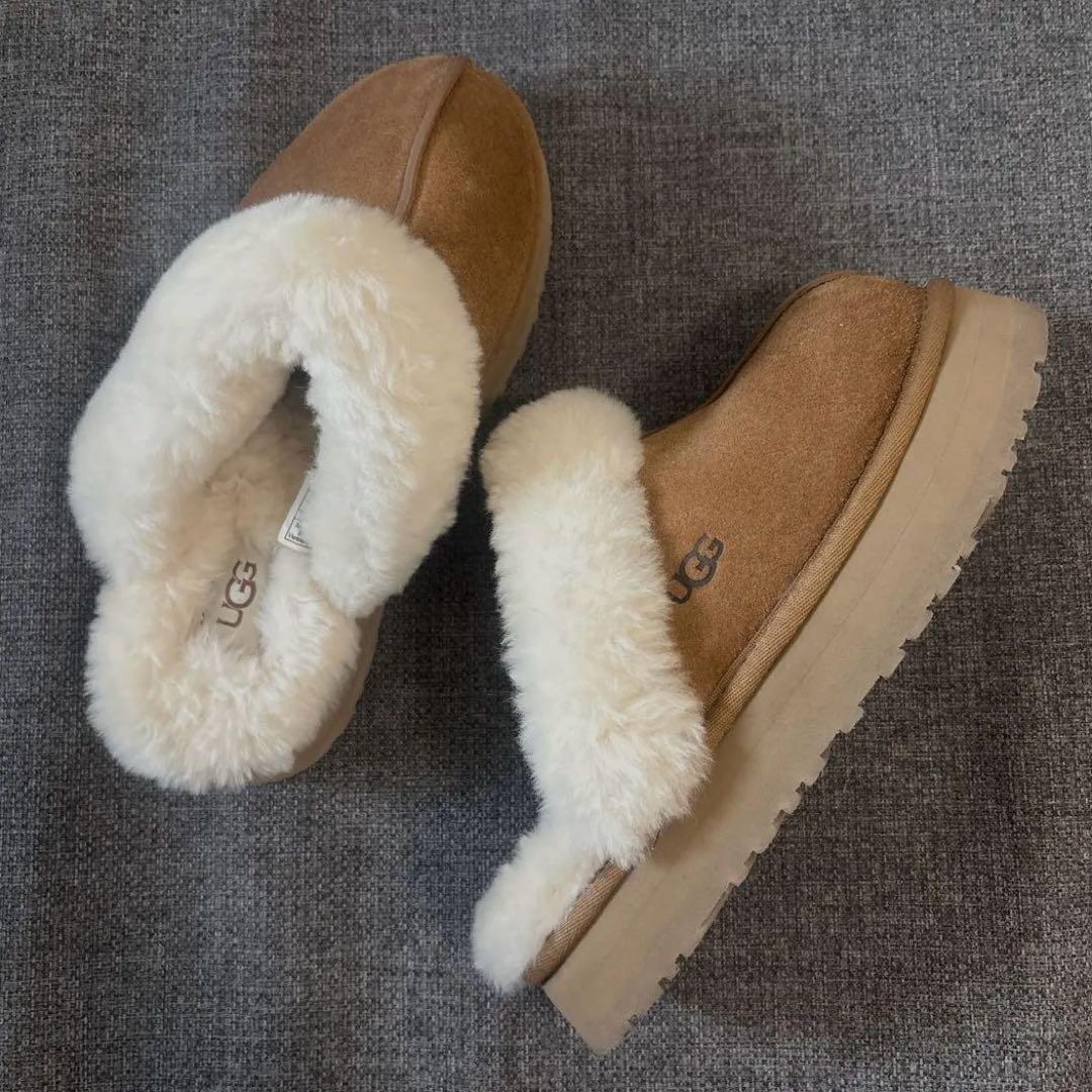 UGG ブラウン スエード スリッパ