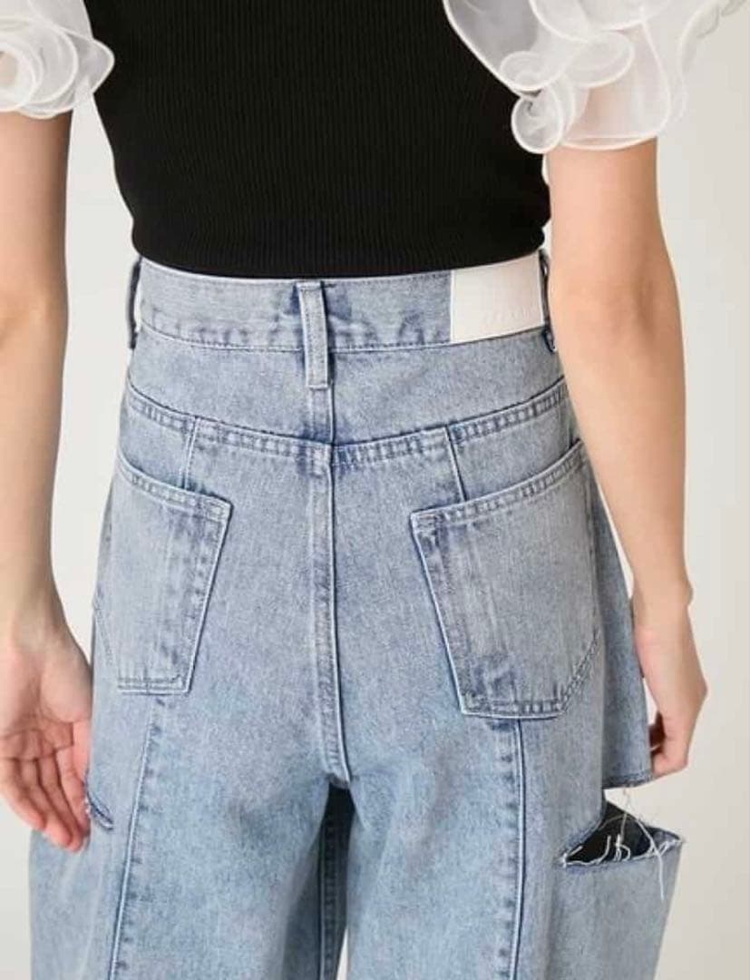 M*i様 FRAY I.D フレイ アイディーカットアウトバレルデニムパンツ