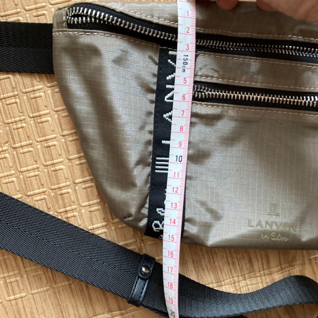 【美品】　LANVIN ボディバッグ カーキ